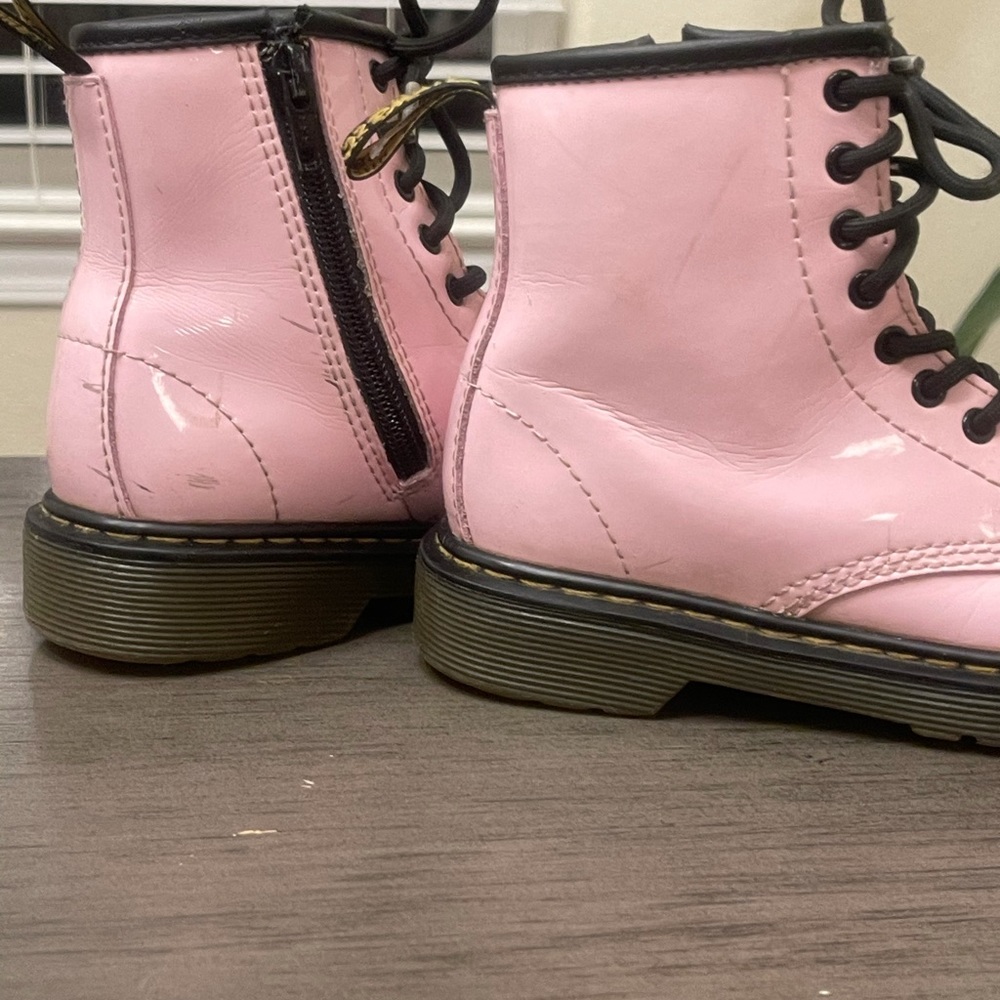 Kids Pink Dr. Martens